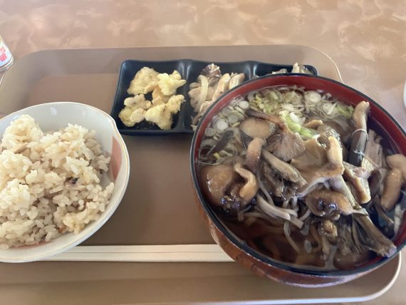 真砂食堂